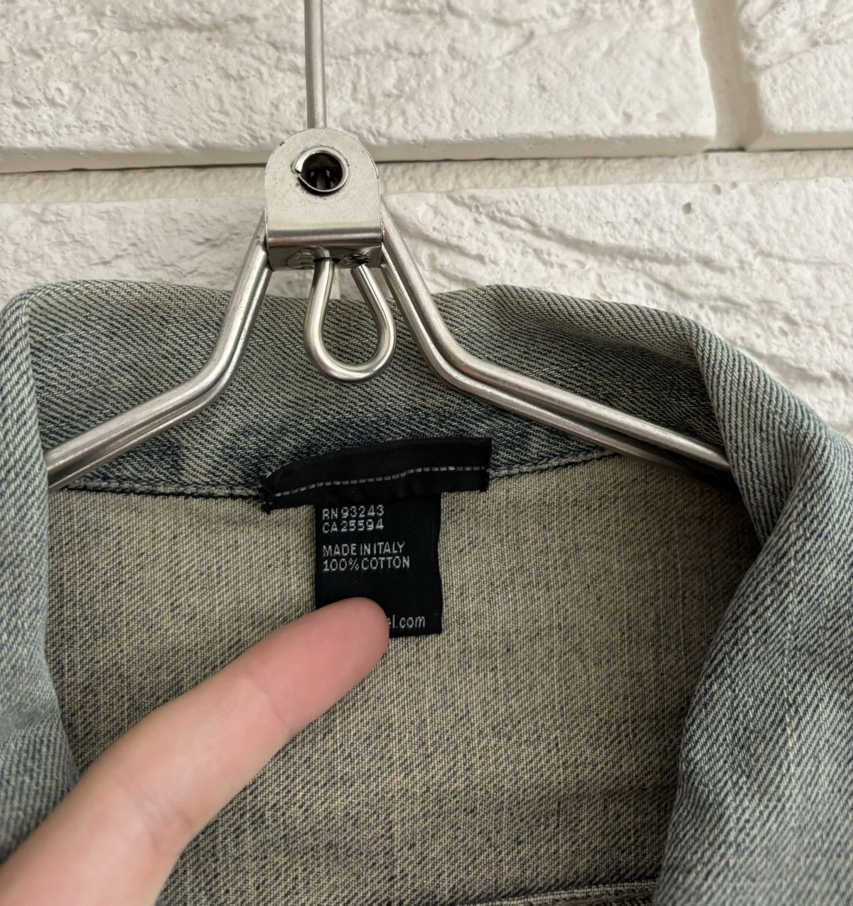 Diesel × Vintage Vintage Diesel 90s Denim Jacket Distressed Size US L / EU 52-54 / 3 - 6 Thumbnail