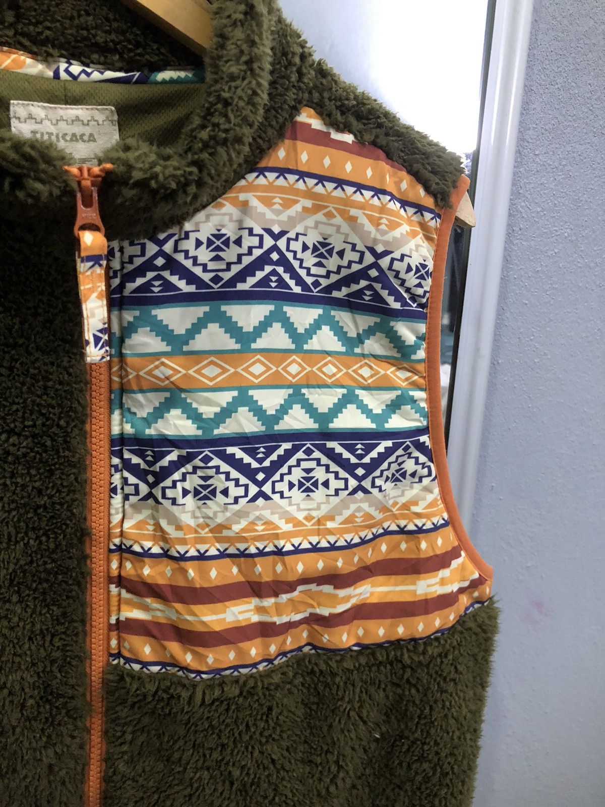 Japanese Brand Titicaca Olive Sherpa Fleece Vest Tribal Panel Size US M / EU 48-50 / 2 - 4 Thumbnail