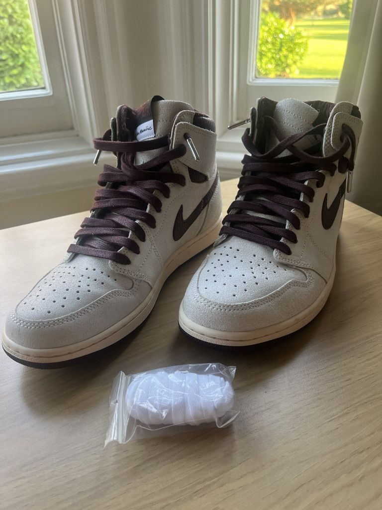 A Ma Maniere × Nike Jordan 1 Retro High OG Size US 12 / EU 45 - 6 Thumbnail