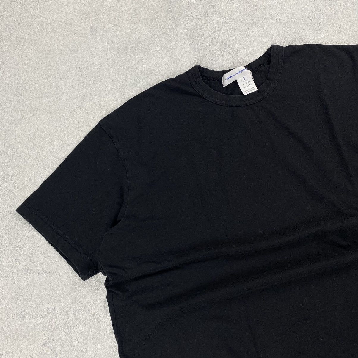 Comme des Garcons SHIRT Comme des Garcons Black T-shirt Size US S / EU 44-46 / 1 - 3 Thumbnail