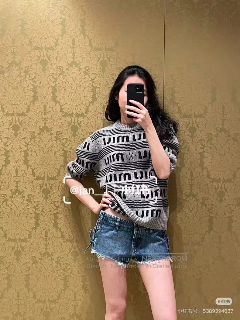 Miu Miu Miu Miu 24 Denim shorts with low waist straps Size 40" / US 18 - 8 Thumbnail