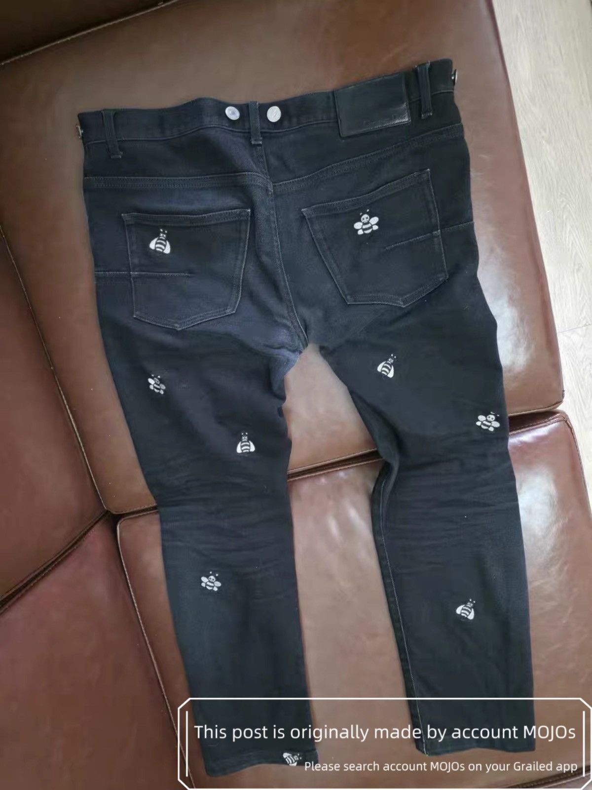 Dior Sz 32 Dior 19AW Cartoon Bee Stitch Black Denim mojos1720 Size US 32 / EU 48 - 3 Thumbnail