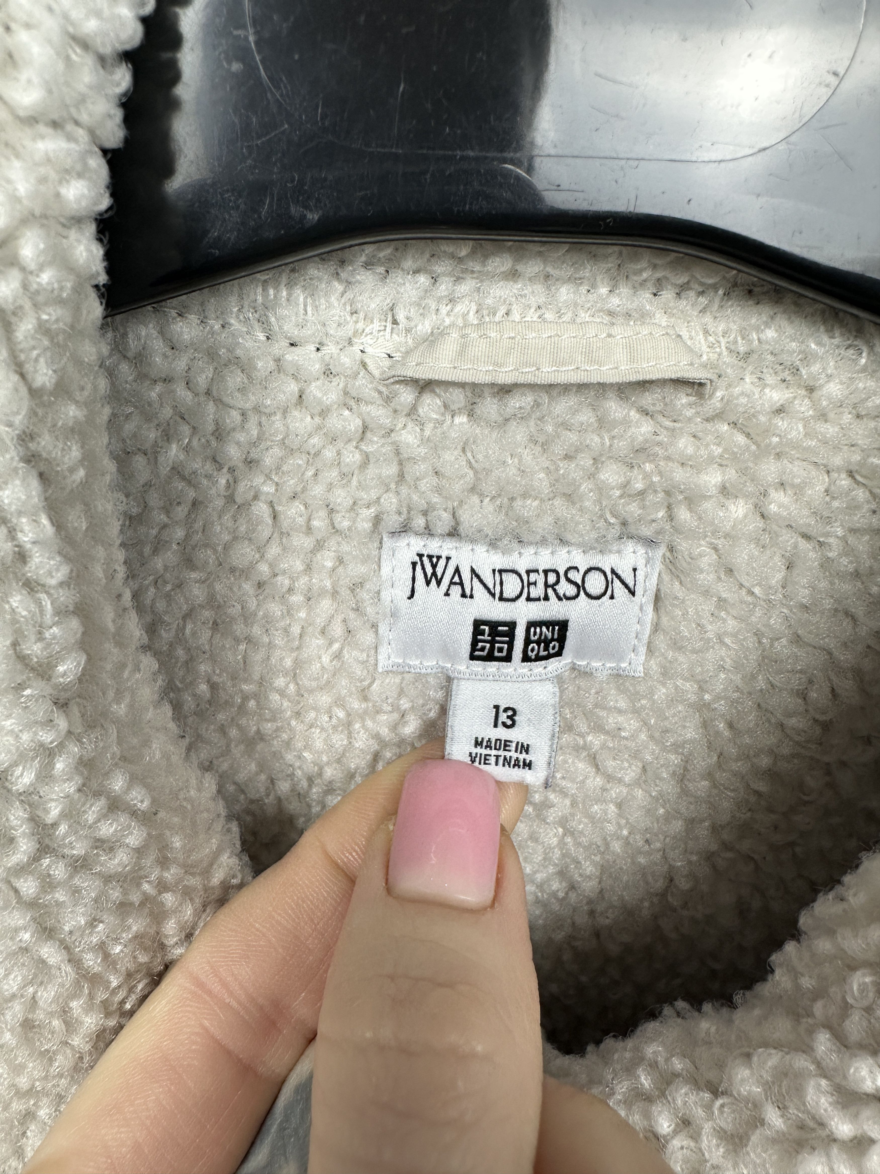 JW Anderson × Uniqlo J.W.Anderson x Uniqlo Womens Sherpa Jacket Size S / US 4 / IT 40 - 3 Thumbnail