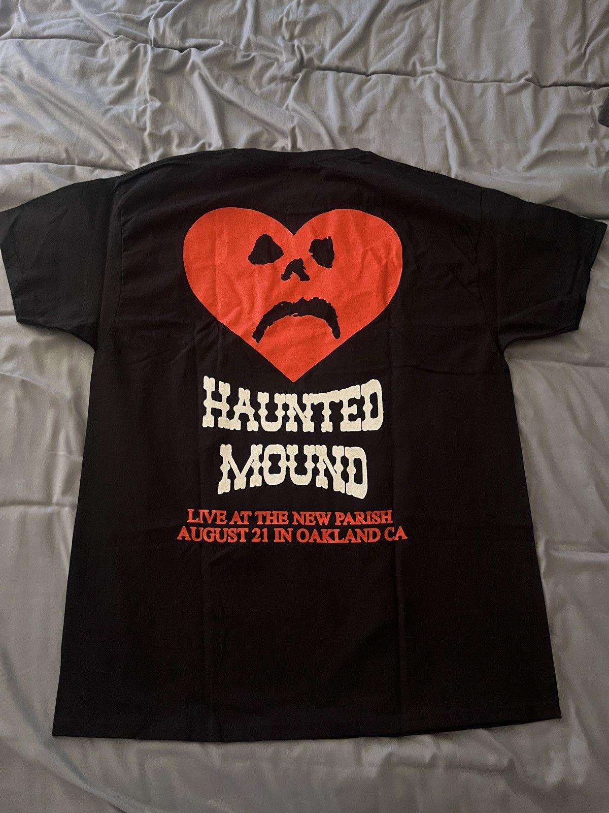 Haunted Mound Haunted Mound Sematary First Show Heart Tee Size US M / EU 48-50 / 2 - 5 Thumbnail
