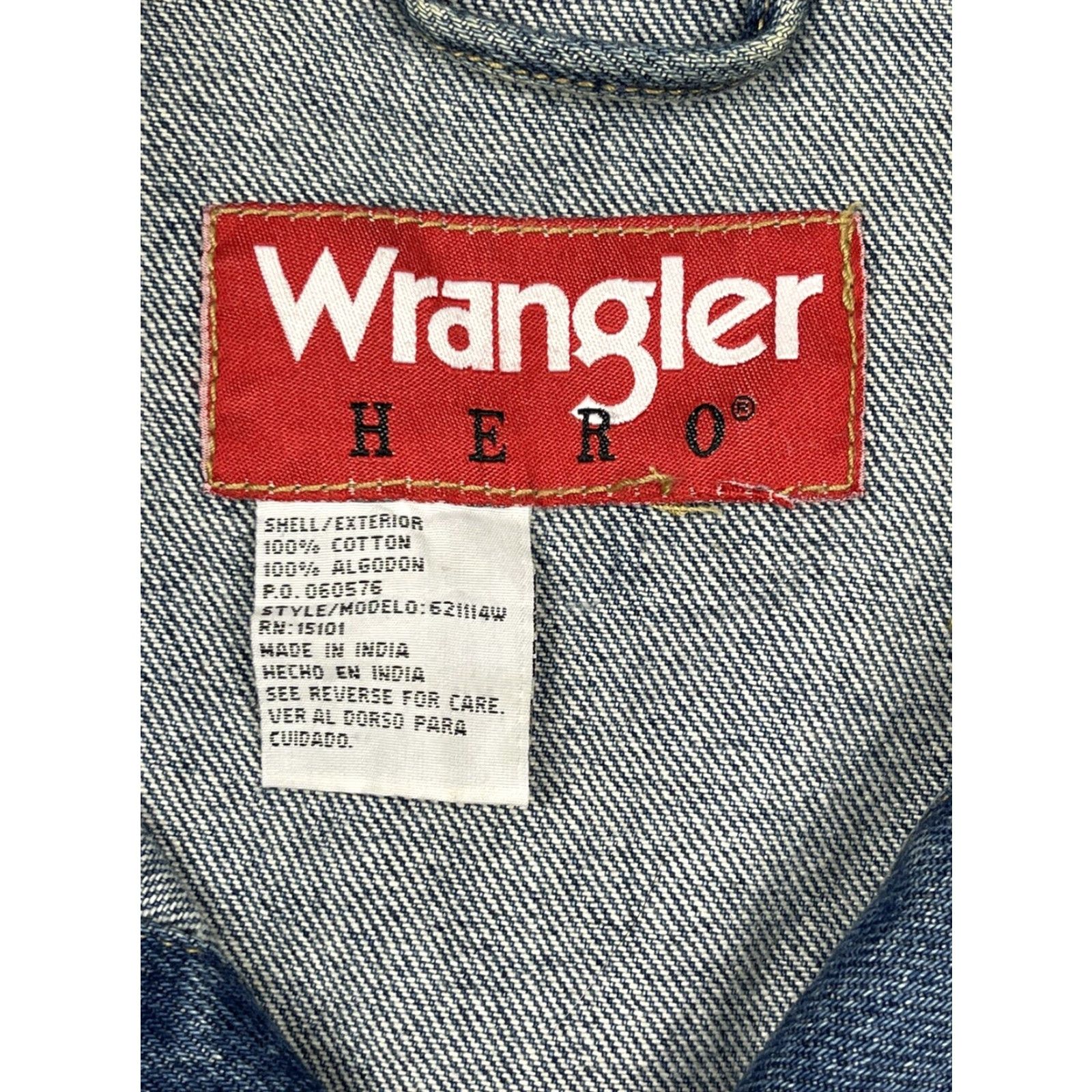 Wrangler VINTAGE Wrangler Hero Denim Trucker Jacket Mens Size L Blue 90s Western Cowboy Biker Coat Size US 33 - 2 Thumbnail