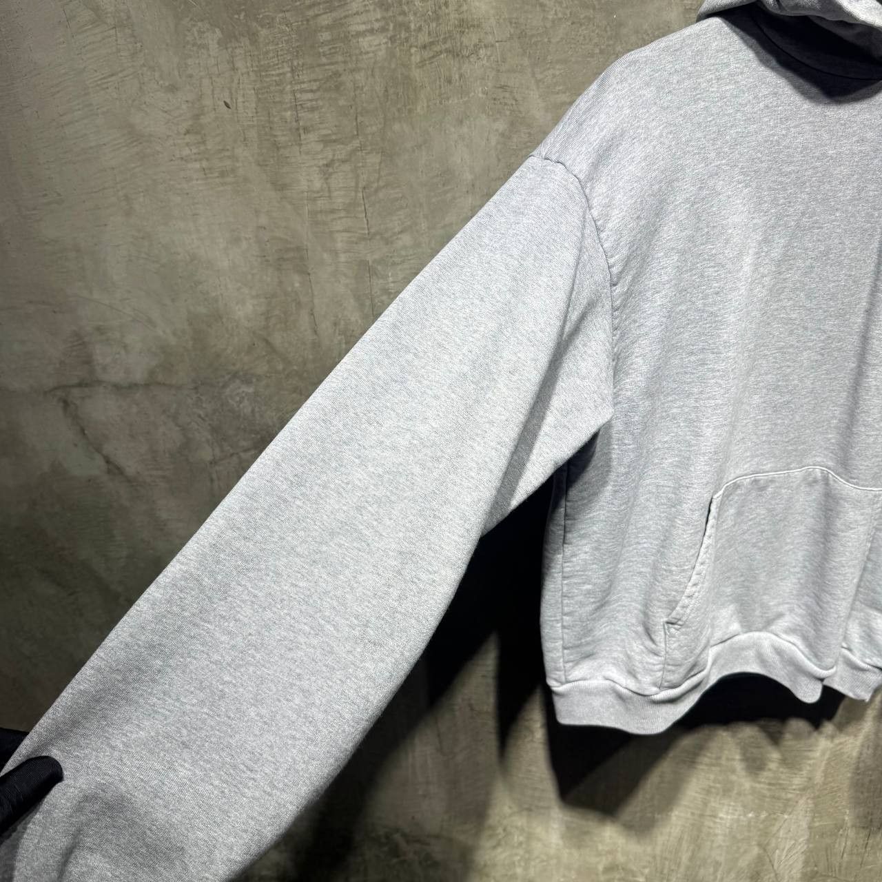 Balenciaga Balenciaga Copy Right small logo hoodie Size US M / EU 48-50 / 2 - 5 Thumbnail