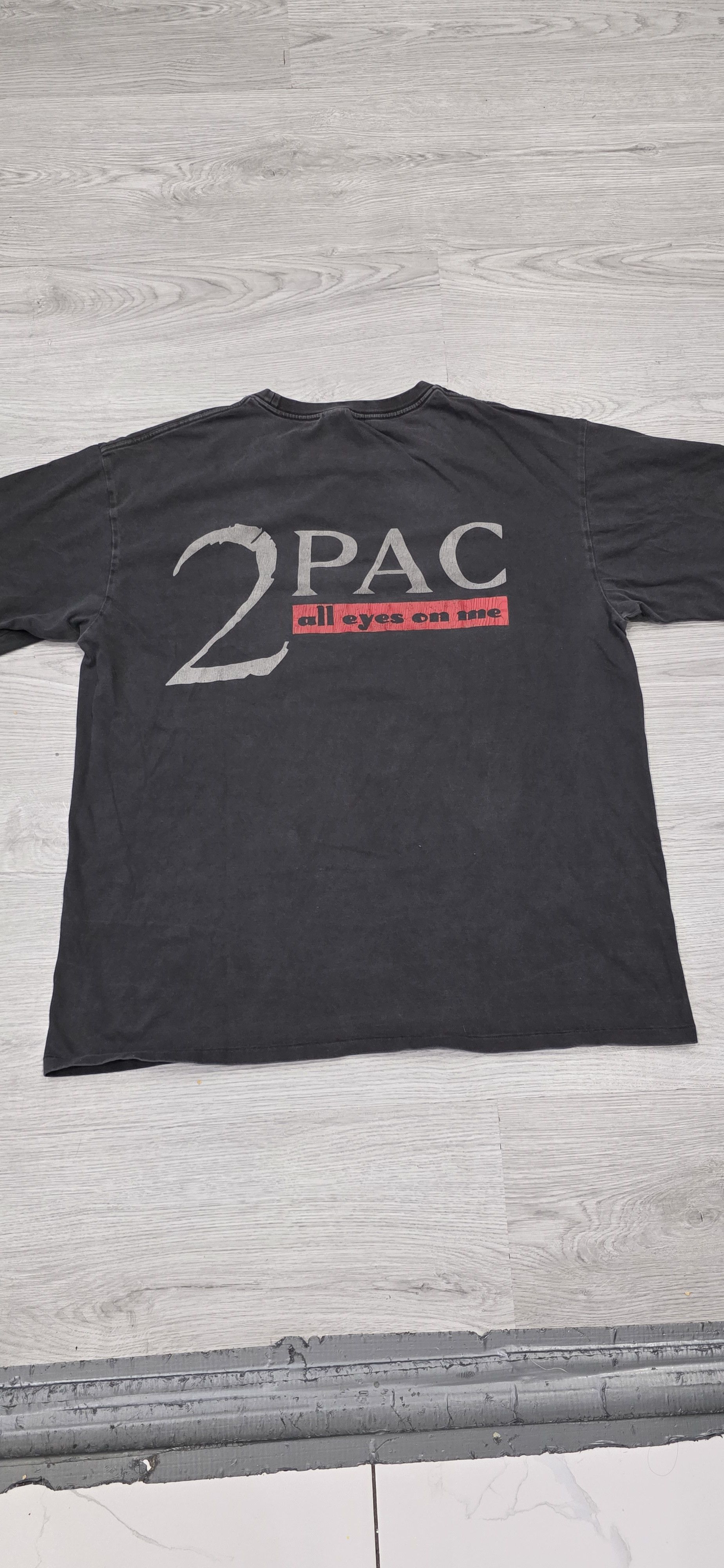 Rap Tees Vintage 90's tupac ALL EYES ON ME Size US XL / EU 56 / 4 - 11 Thumbnail