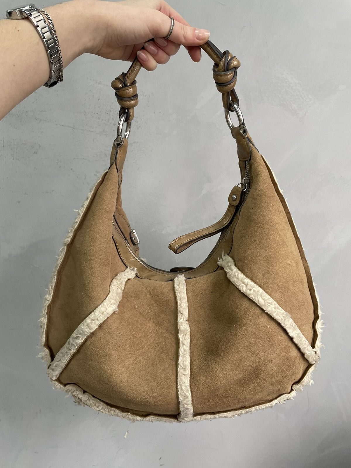 Guess Vintage Guess fashion hand bag fashion hype y2k Size ONE SIZE - 6 Thumbnail