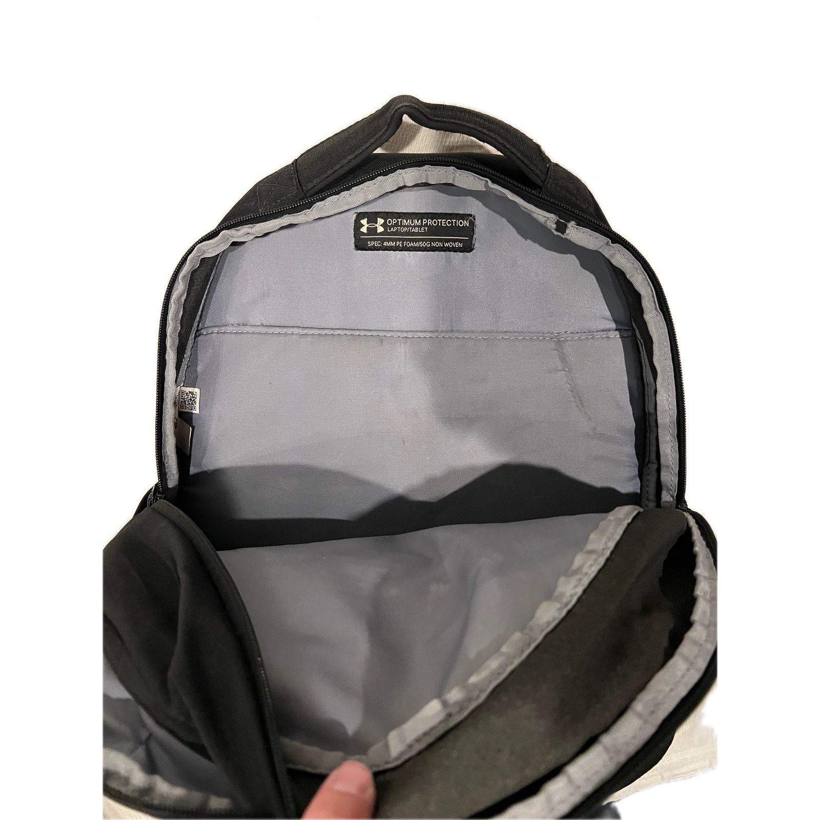 Under Armour Under Armour Storm Padded Computer Backpack Size 30 - 4 Thumbnail