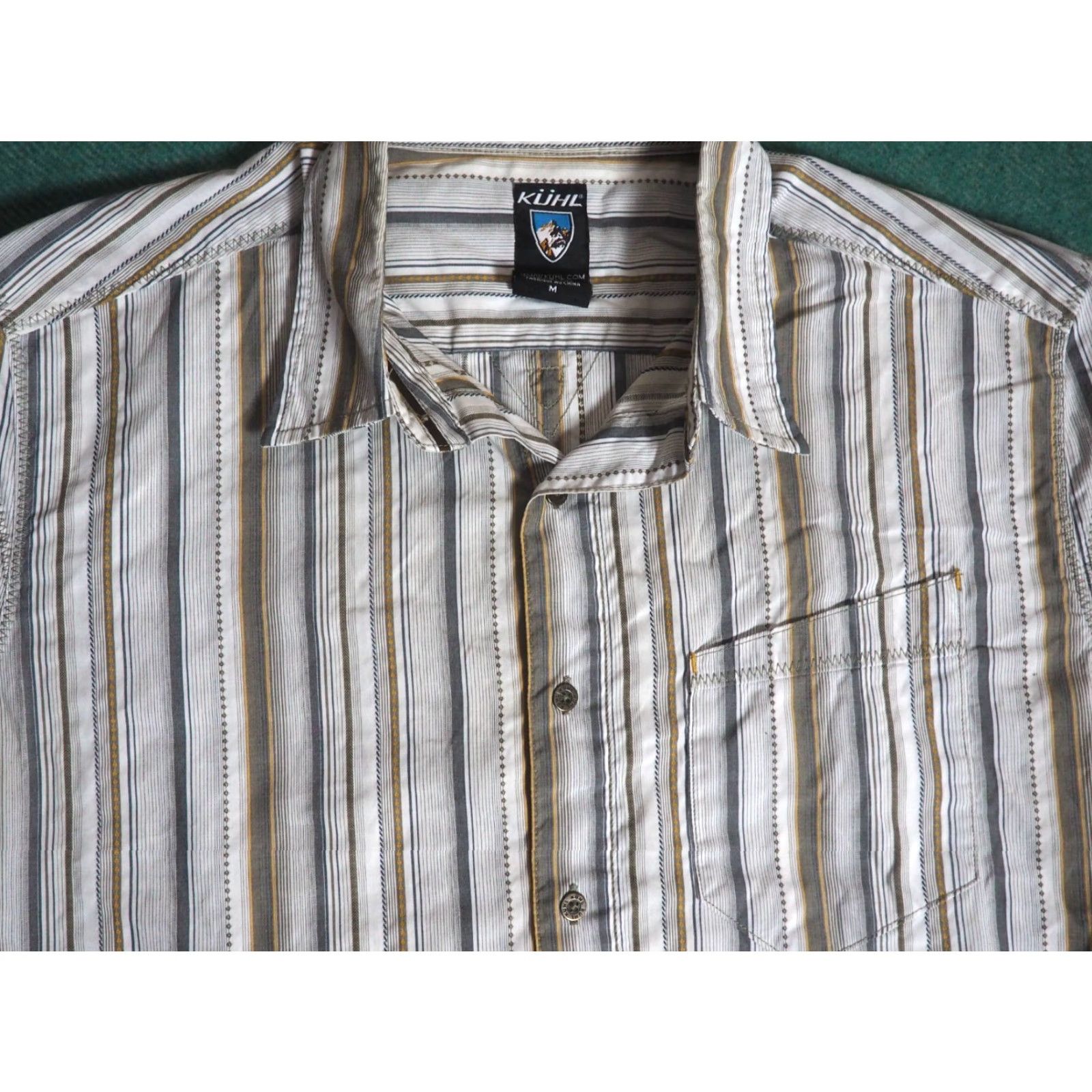 Vintage VTG Kuhl Shirt Outdoor Slant Pocket White Beige Striped Button-Up M Men Cotton Short Sleeve - 22.5" Pit to Pit 29" Length Size US M / EU 48-50 / 2 - 3 Thumbnail