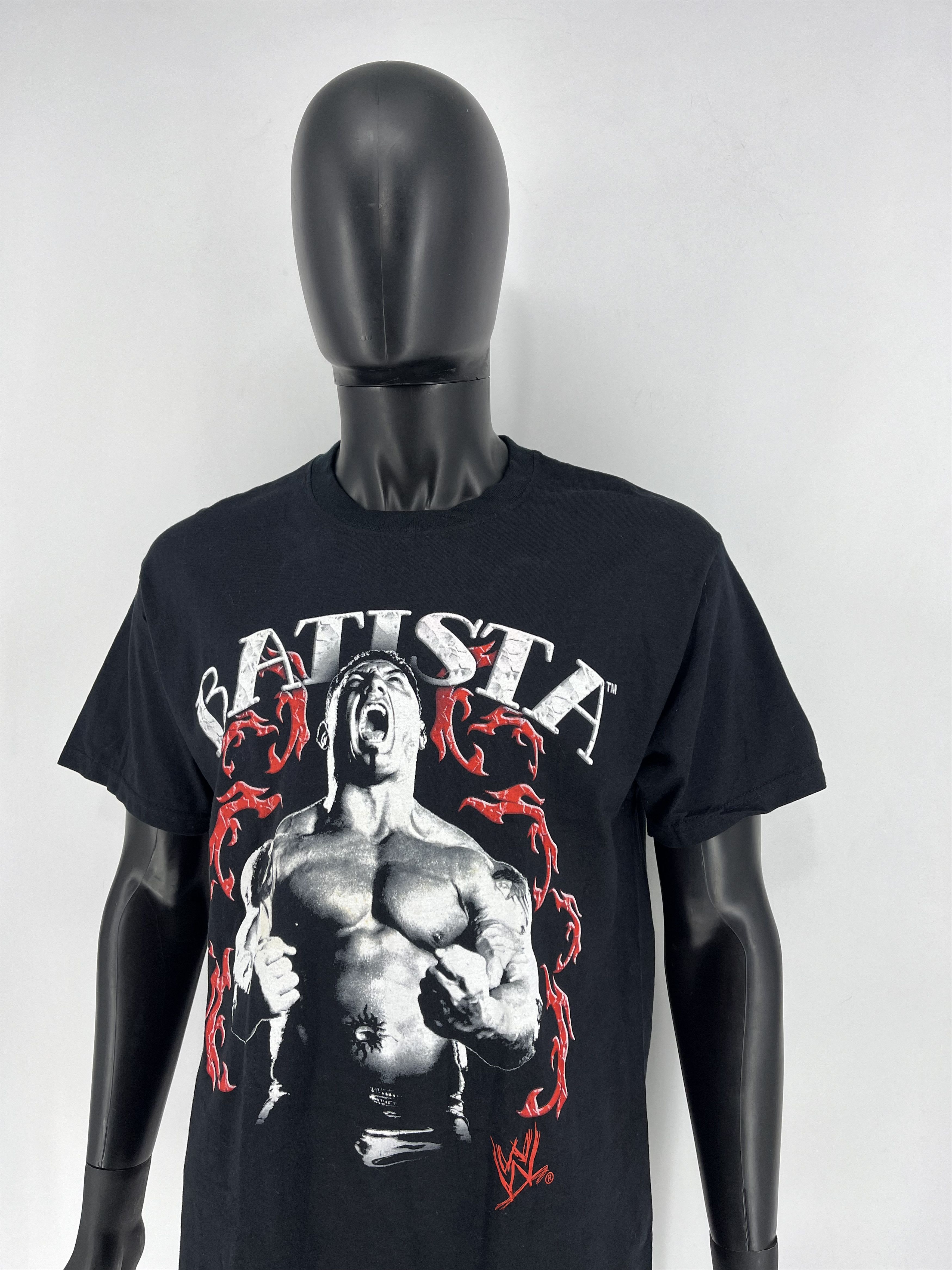 WWE × WWF Vintage WWE DAVID BATISTA SIGNATURE 2007 Wresting Tshirt Size US L / EU 52-54 / 3 - 8 Thumbnail