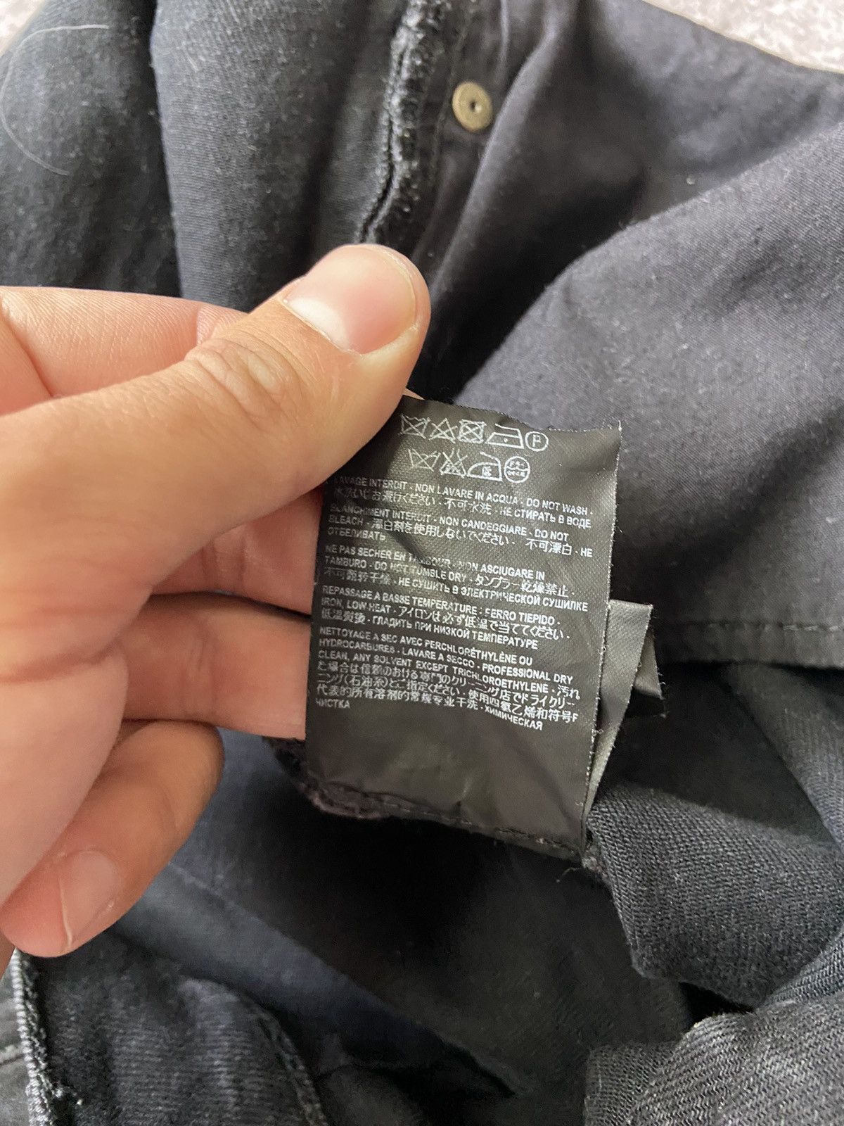 Yves Saint Laurent Yves Saint Laurent Black Jeans Size US 34 / EU 50 - 11 Thumbnail
