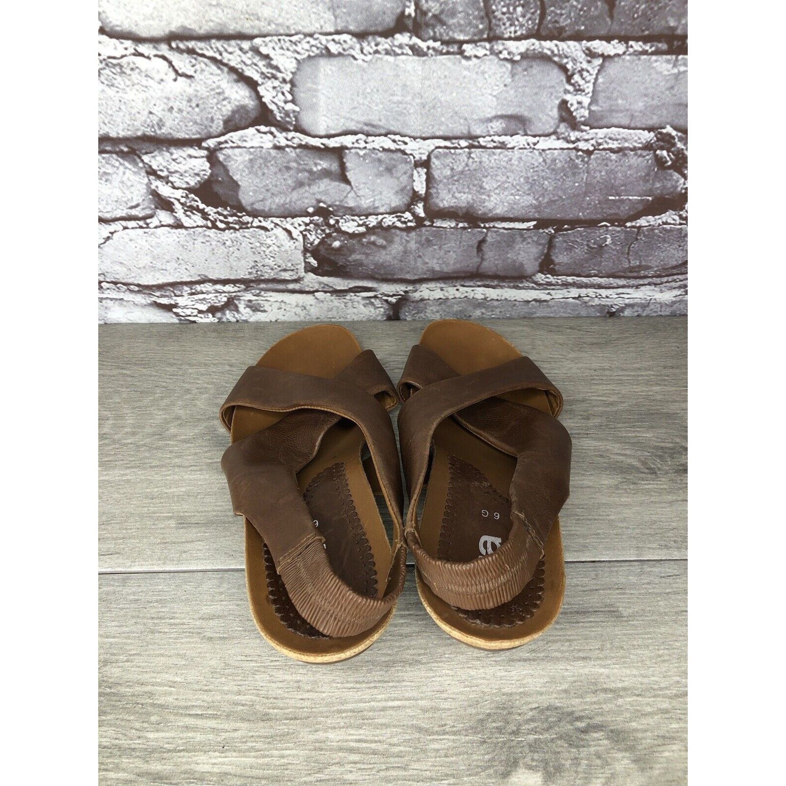 Other Ara Brown Leather Cross Strap Wooden Stacked Heel Sandals Wo Size US 8 / IT 38 - 5 Thumbnail