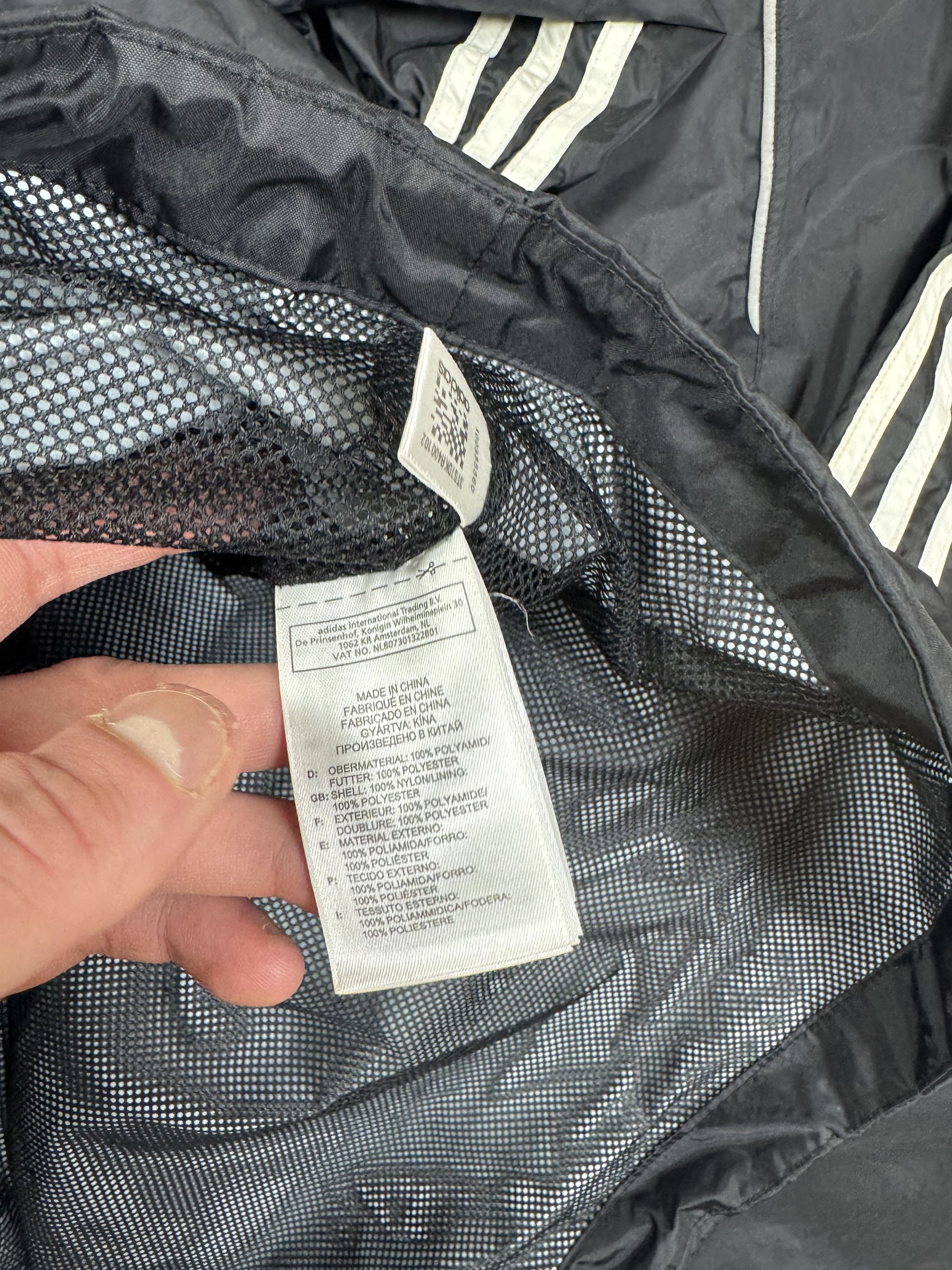 Adidas VTG 2000s Adidas Nylon 3 Stripes Jacket Size M Streetwear Size US M / EU 48-50 / 2 - 5 Thumbnail