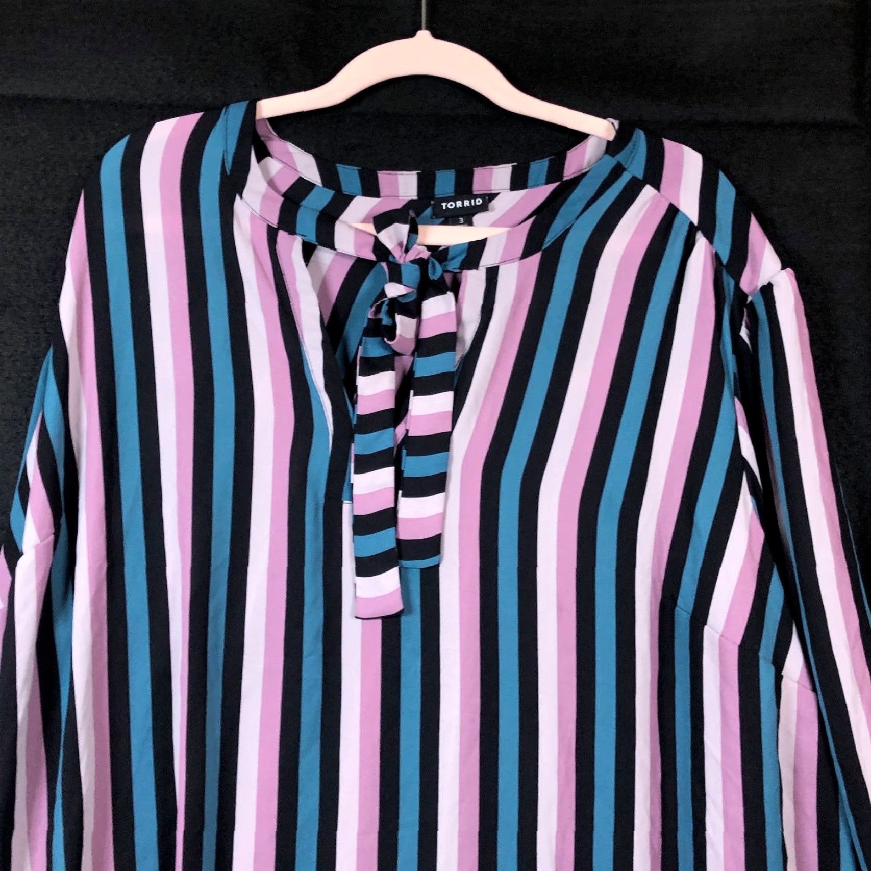 Torrid Torrid Blouse Multicolored Striped Front Knot 3/4 Sleeve Stretch 3X Women Size XXL / US 16-18 / IT 52-54 - 2 Thumbnail