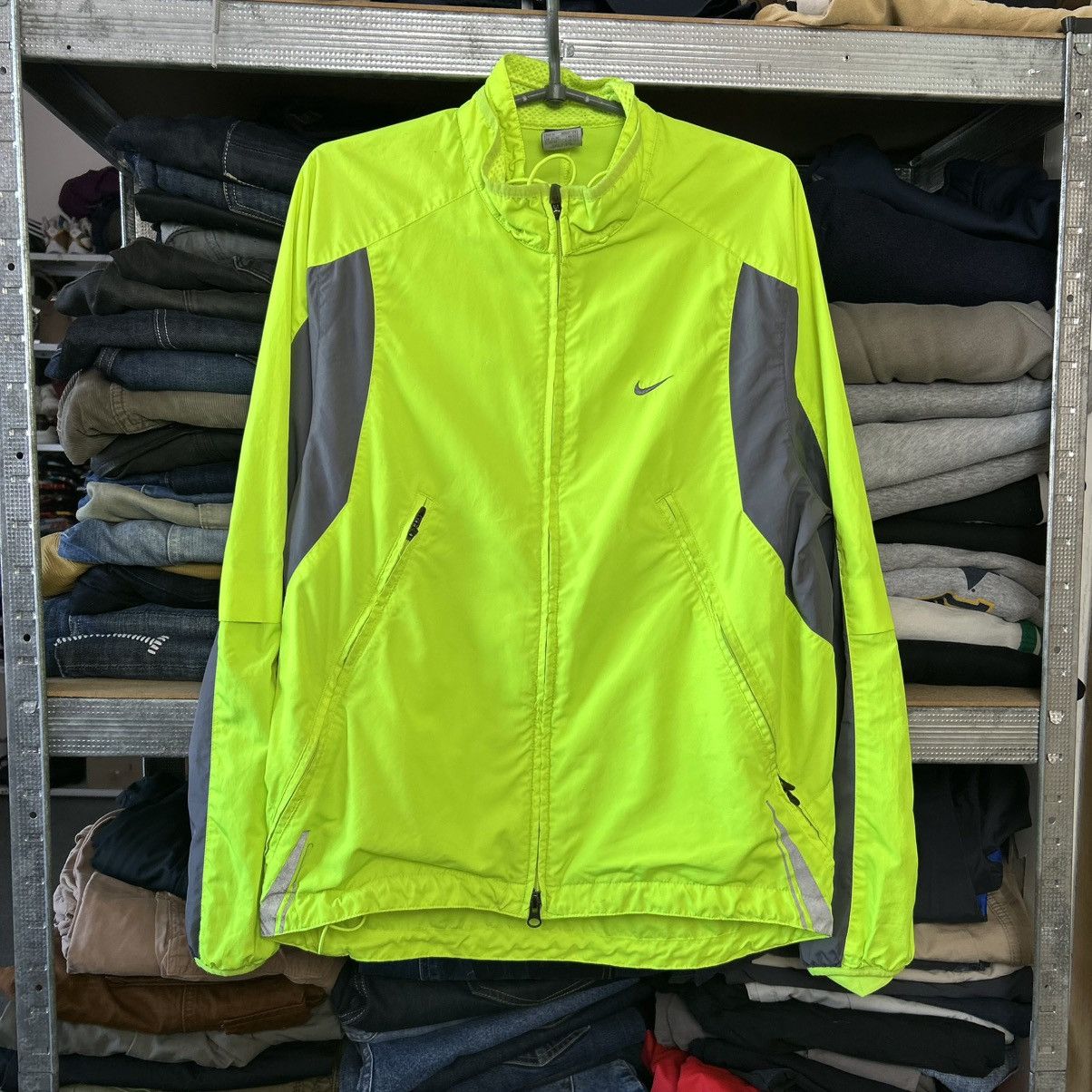 Nike Vintage Nike Dri Fit Sportswear nylon streetwear jacket Size US M / EU 48-50 / 2 - 1 Thumbnail