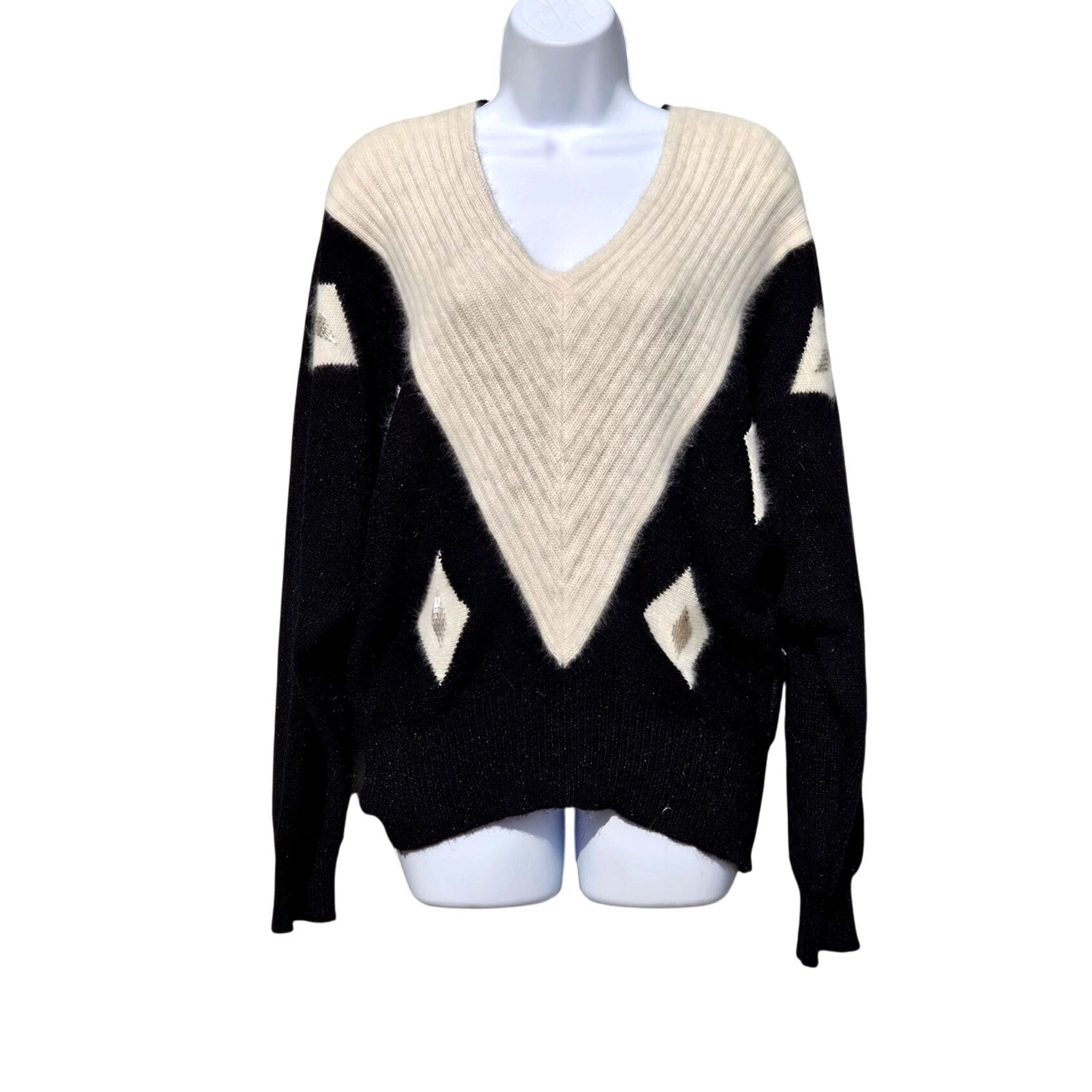 Vintage John Richard 80s Angora Beaded Diamond Sweater Black Ivory M Size M / US 6-8 / IT 42-44 - 1 Thumbnail
