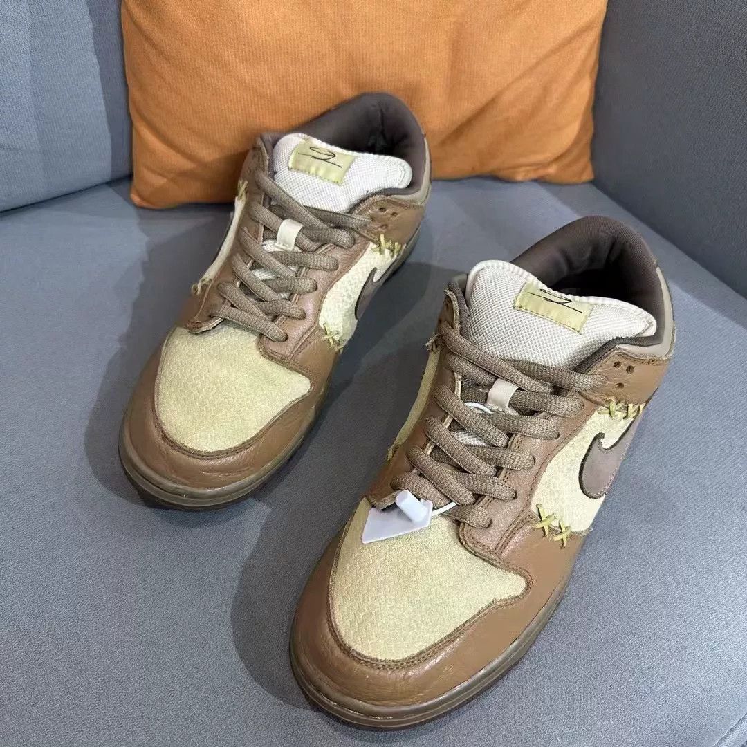 Nike Nike DUNK Lowtop Sneakers 11.5 Men Size US 11.5 / EU 44-45 - 1 Thumbnail
