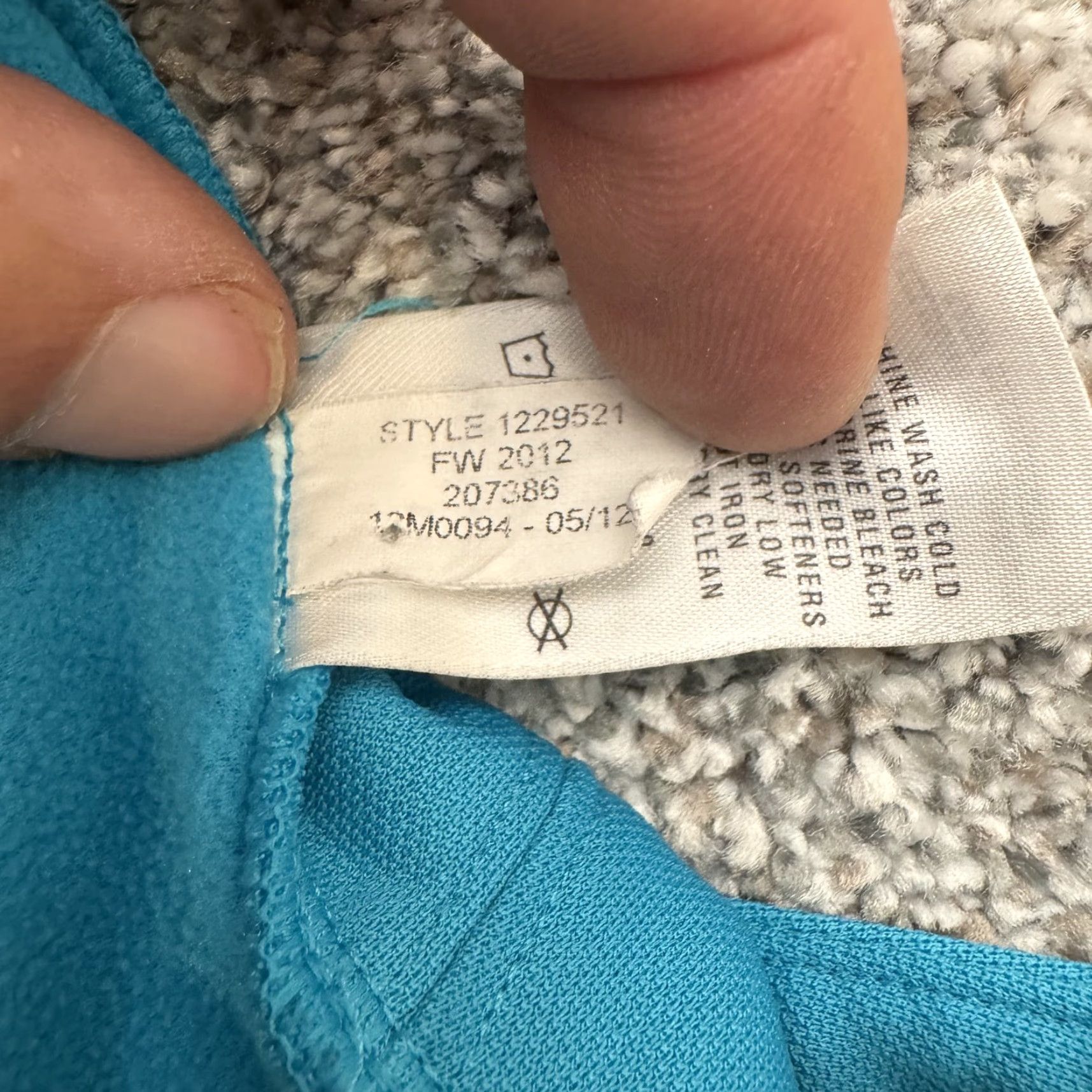 Under Armour Under Armour Hoodie Womens Small Blue Pullover Kangaroo Pocket Lightweight Athletic Sports Outdoor Logo Size S / US 4 / IT 40 - 7 Thumbnail