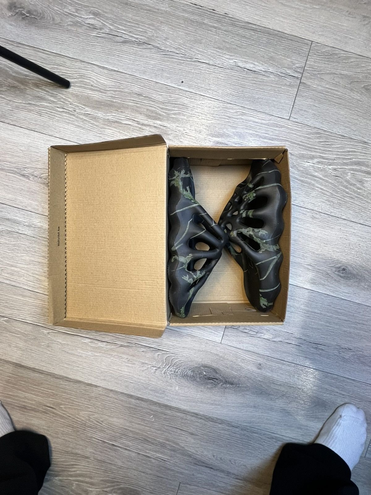 Imran Potato Crab Slides | Grailed display picture 1