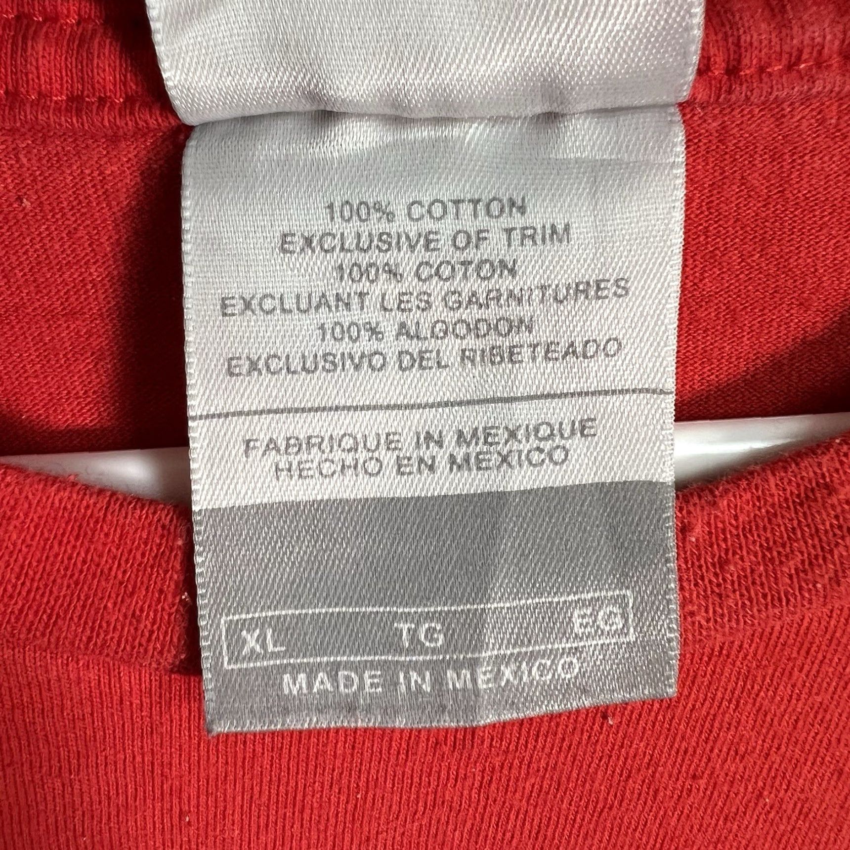 Nike VINTAGE Nike Swoosh T Shirt Men's XL Red 2000s Graphic Tee Sportswear/Beach Mens Size US XL / EU 56 / 4 - 6 Thumbnail