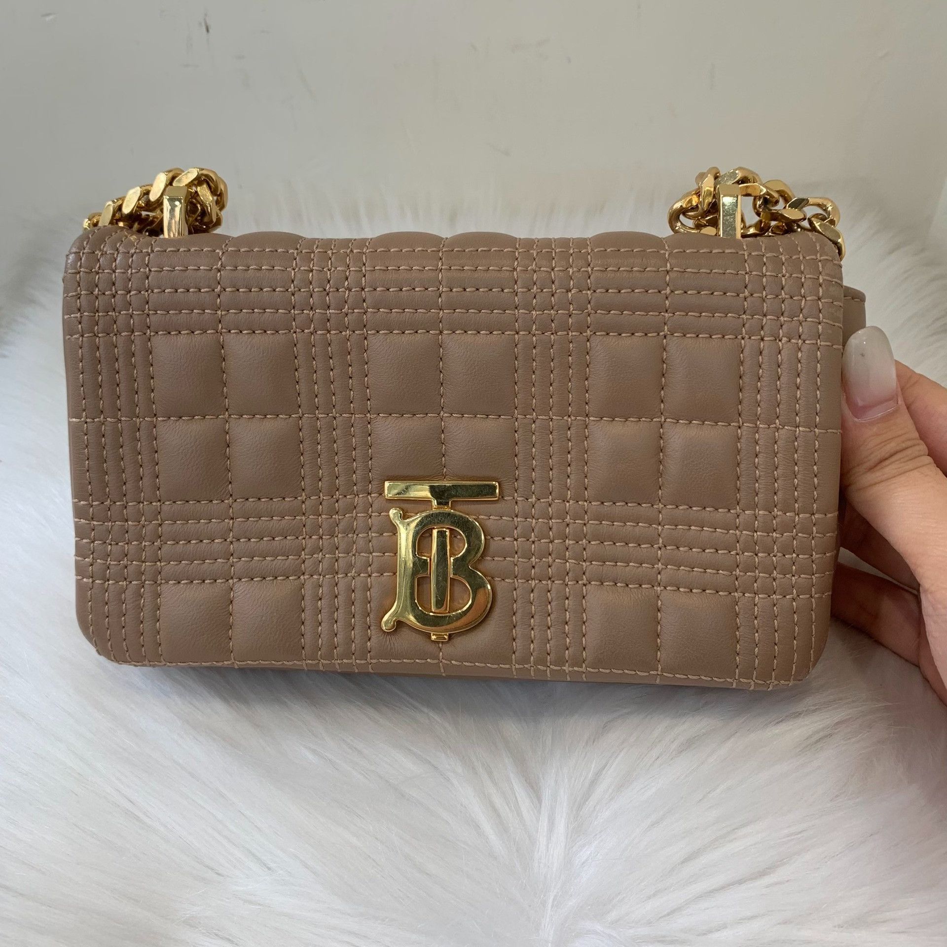 Burberry Pre-loved Bag Very good condition Size ONE SIZE - 1 Thumbnail
