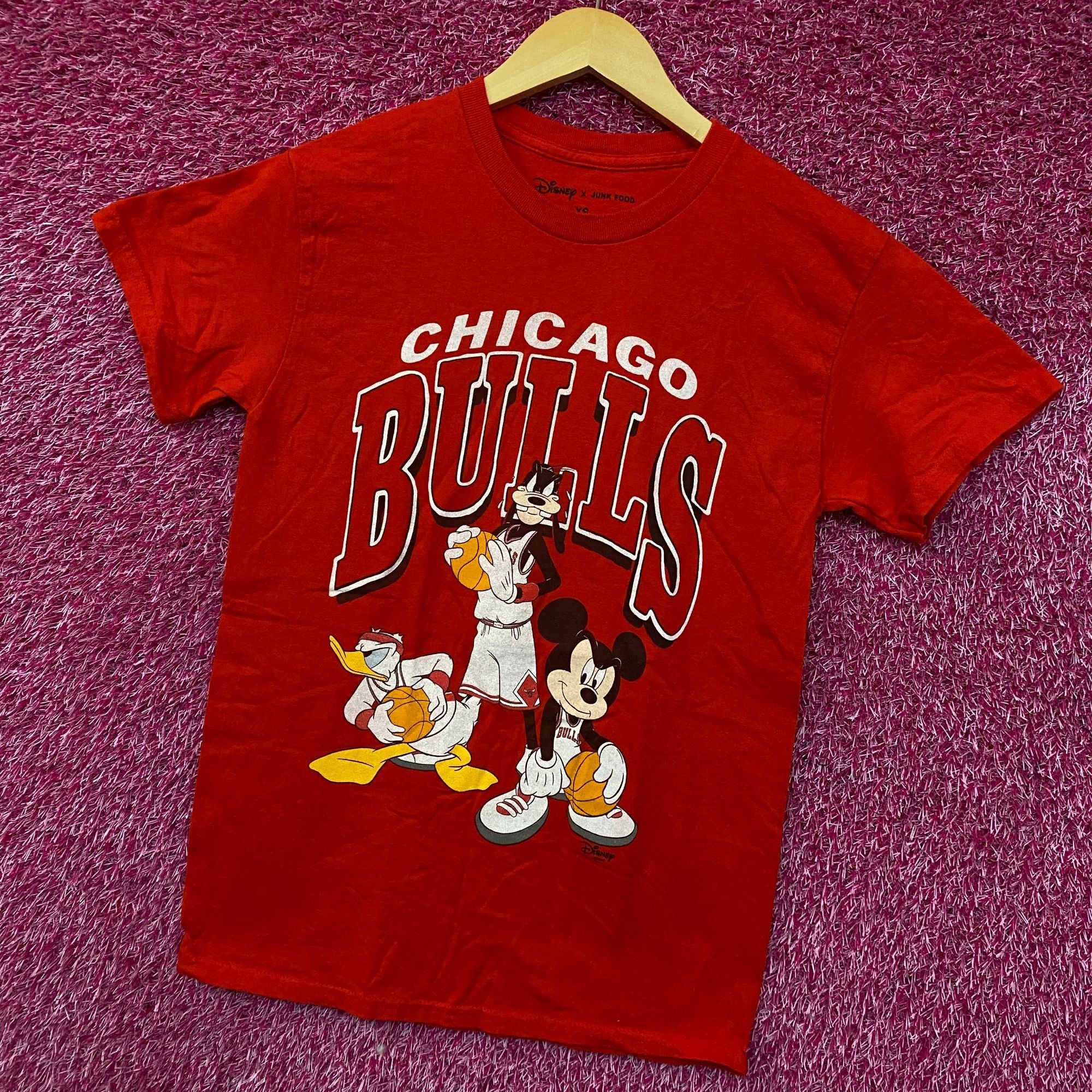 Junk Food Junk Food Chicago Bulls x Disney Mickey Squad Graphic T-Shir Size US XS / EU 42 / 0 - 3 Thumbnail