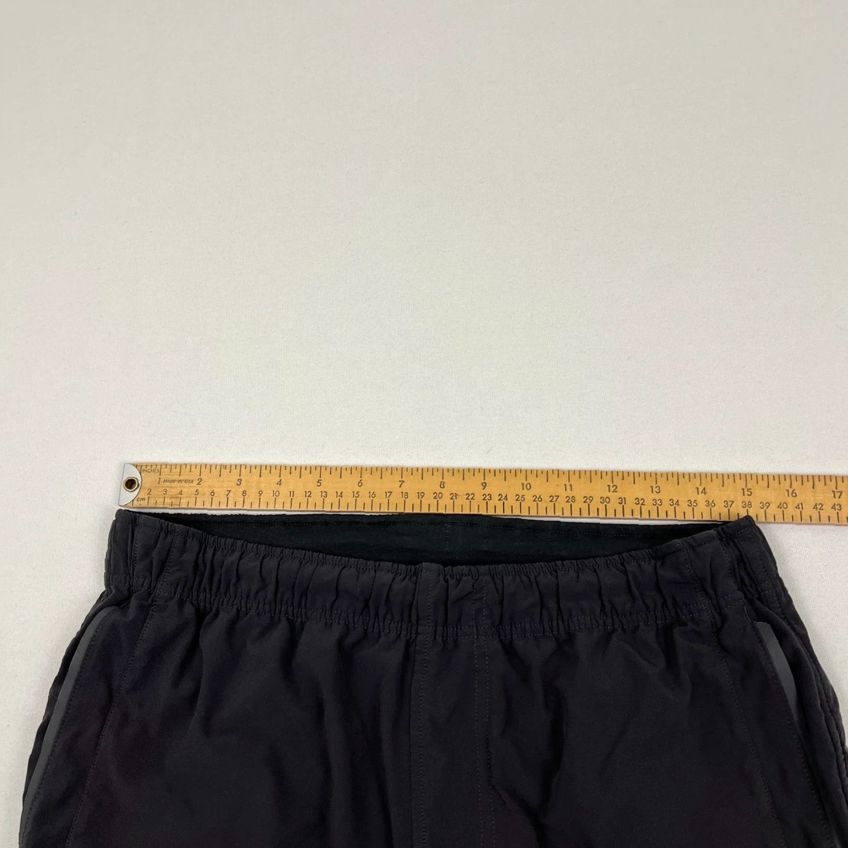 Lululemon Lululemon Mens Large Pants x 31" Dark Gray Active Workout Training Gym Stretch Regular Classic Inseam 31" Gray Sports Athleisure Size US 33 - 4 Thumbnail