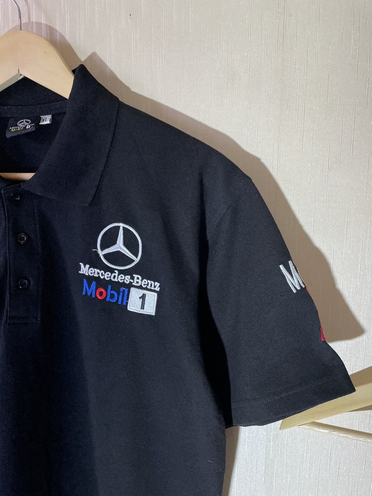 Mercedes-Benz × Vintage Mercedes Benz McLaren Mobil 1 vintage racing polos Size US M / EU 48-50 / 2 - 5 Thumbnail