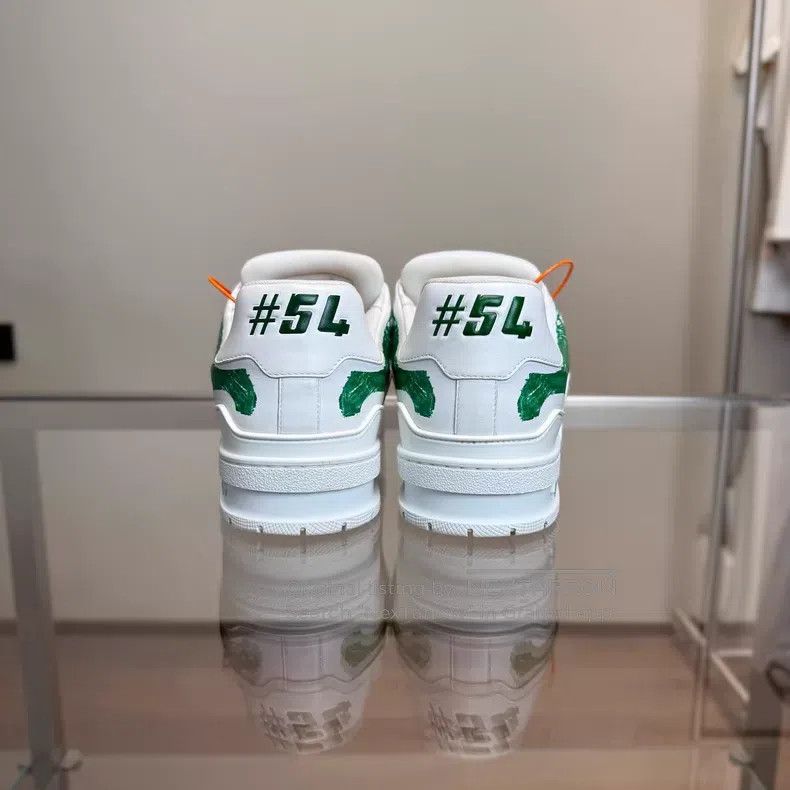 Louis Vuitton Louis Vuitton Trainer White and Green Graffiti shoes Size US 9 / EU 42 - 4 Thumbnail