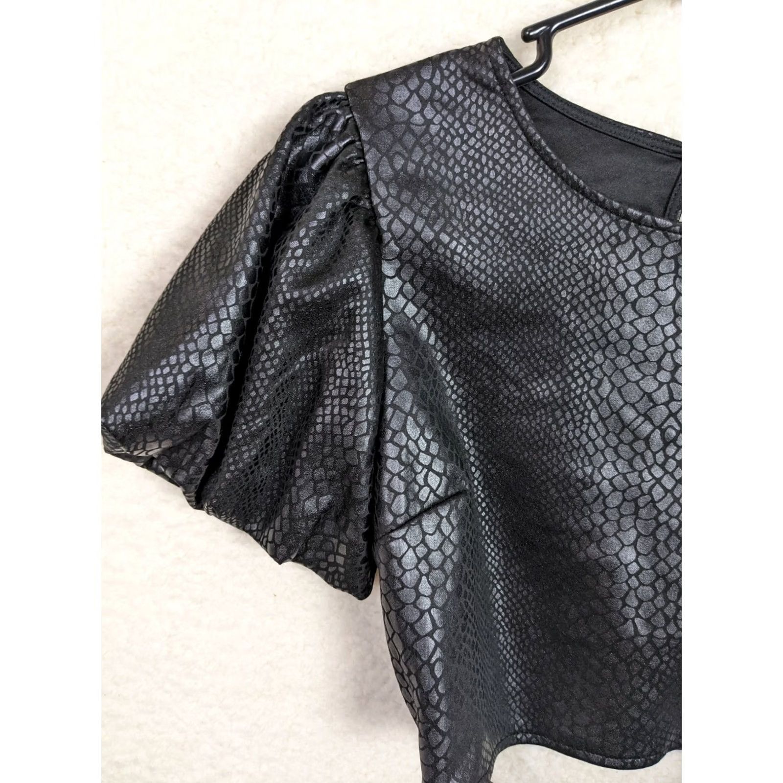 Vintage Meraki Blouse Shirt Short Sleeve Round Neck Black Cropped Top M Womens Size M / US 6-8 / IT 42-44 - 2 Thumbnail