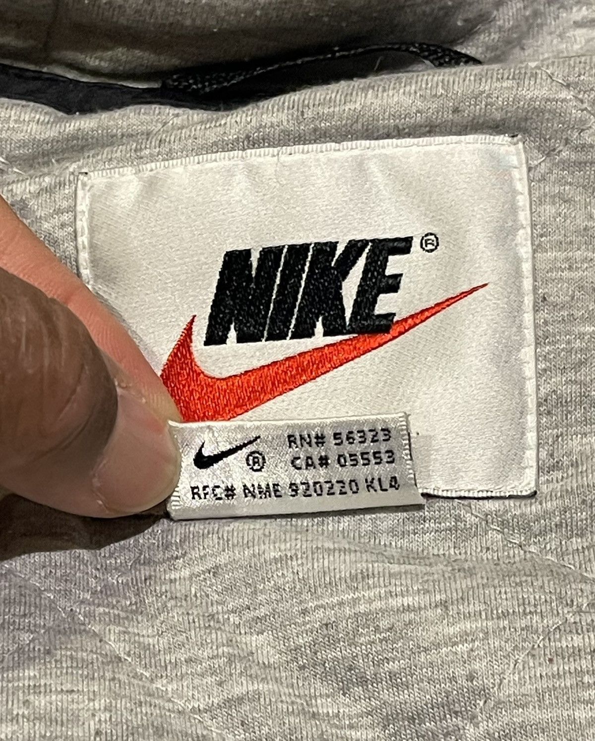 Vintage Vintage Nike Windbreaker Size US XL / EU 56 / 4 - 7 Thumbnail