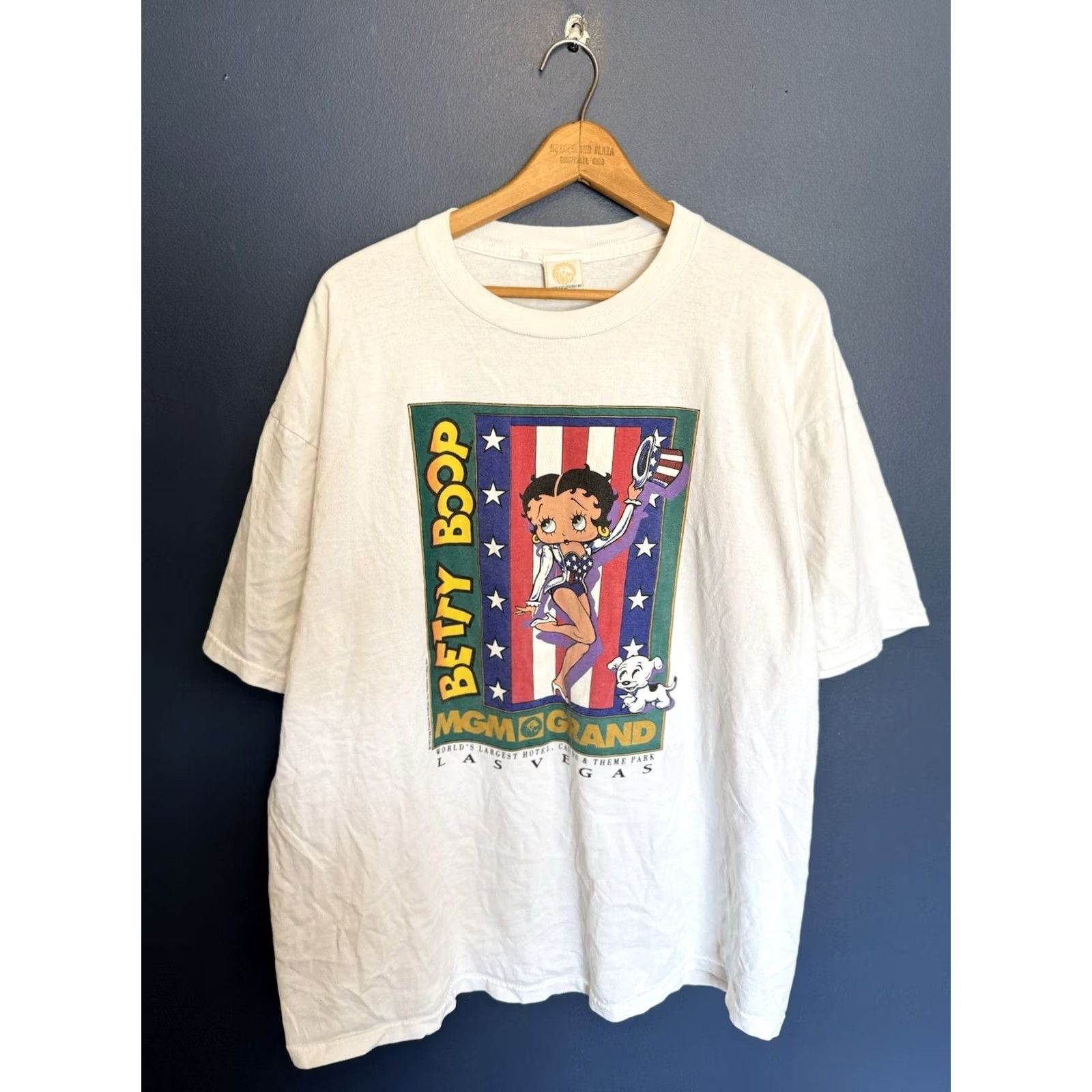 Vintage VINTAGE 90s Betty Boop MGM Las Vegas White Cotton Tee Shirt XL Men T-Shirt Betty Boop 90s White Mens XL Size US XL / EU 56 / 4 - 3 Thumbnail