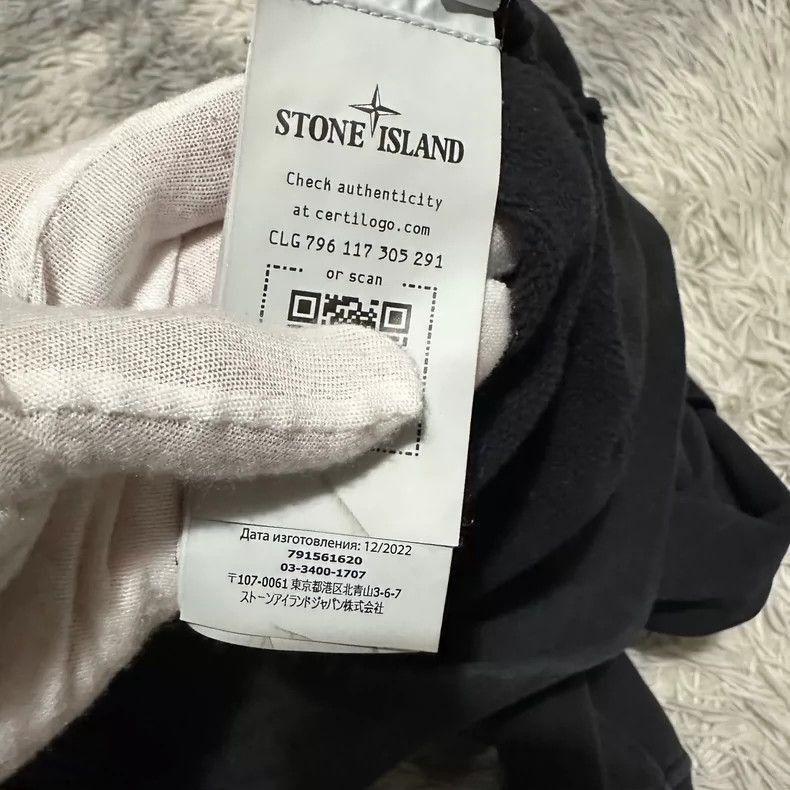 Stone Island Stone Island Zip Hoodie Black Size M -2506 Size US M / EU 48-50 / 2 - 6 Thumbnail