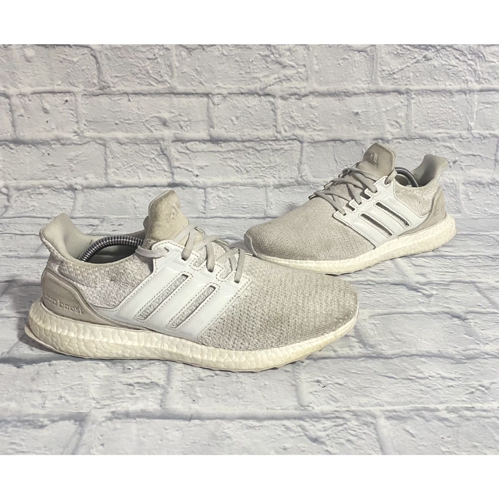 Adidas adidas UltraBoost DNA Cloud White Leather Grey Suede FW4904 Men’s Size 8.5 Size US 8 / EU 41 - 2 Thumbnail