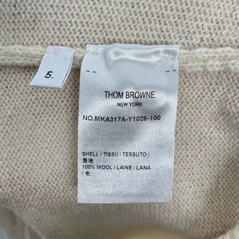 Thom Browne Thom Browne New beige four-striped sweater 2503-Nextarrow Size US XXL / EU 58 / 5 - 4 Thumbnail