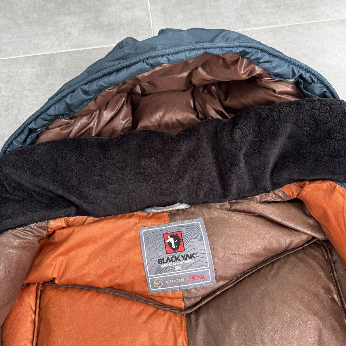 BLACKYAK Black Yak Namaste Extreme Peak Puffer Down Jacket Gorpcore Size US S / EU 44-46 / 1 - 12 Thumbnail