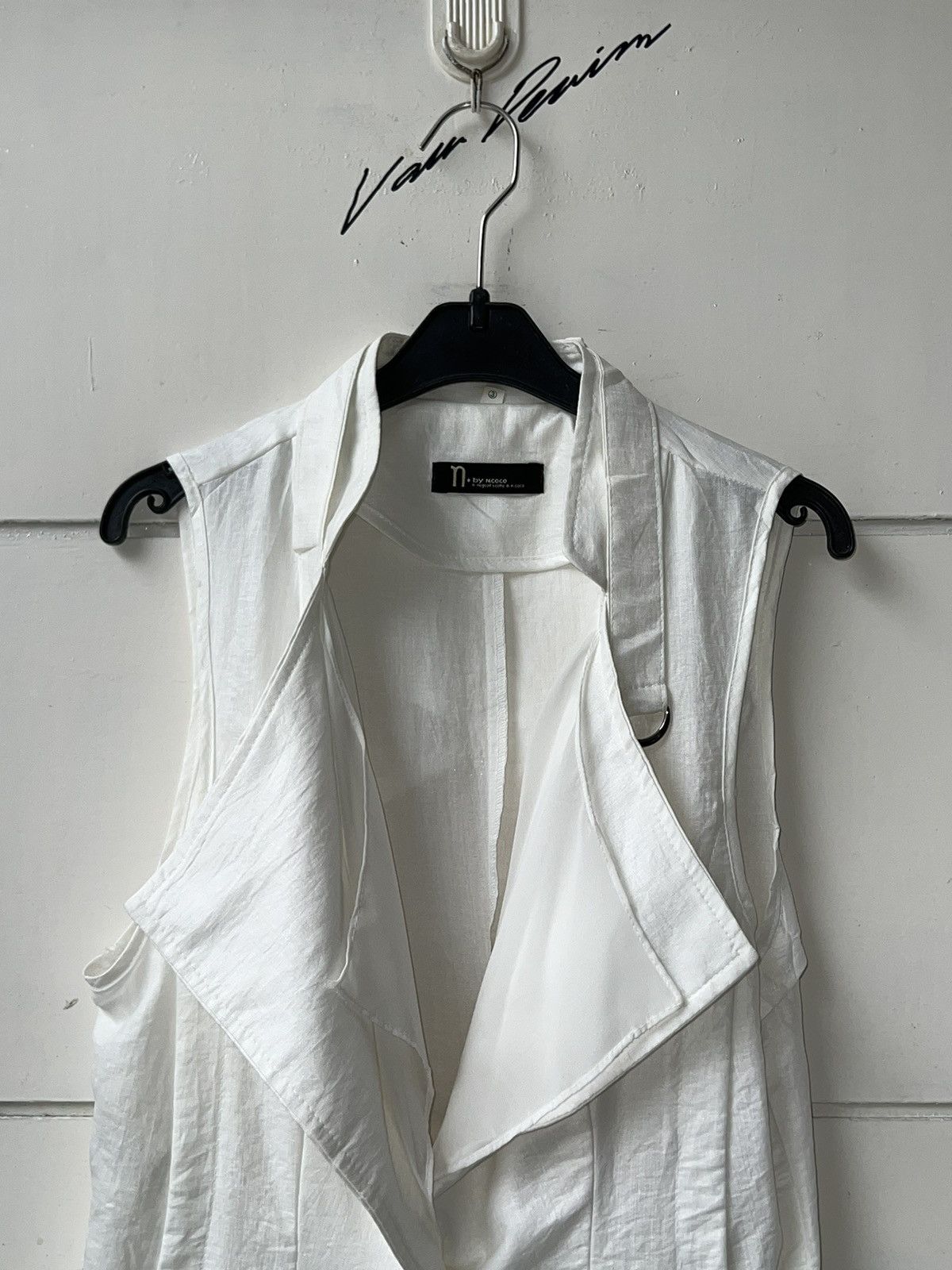 Other N. By N.COCO White Vest Size US XS / EU 42 / 0 - 11 Thumbnail