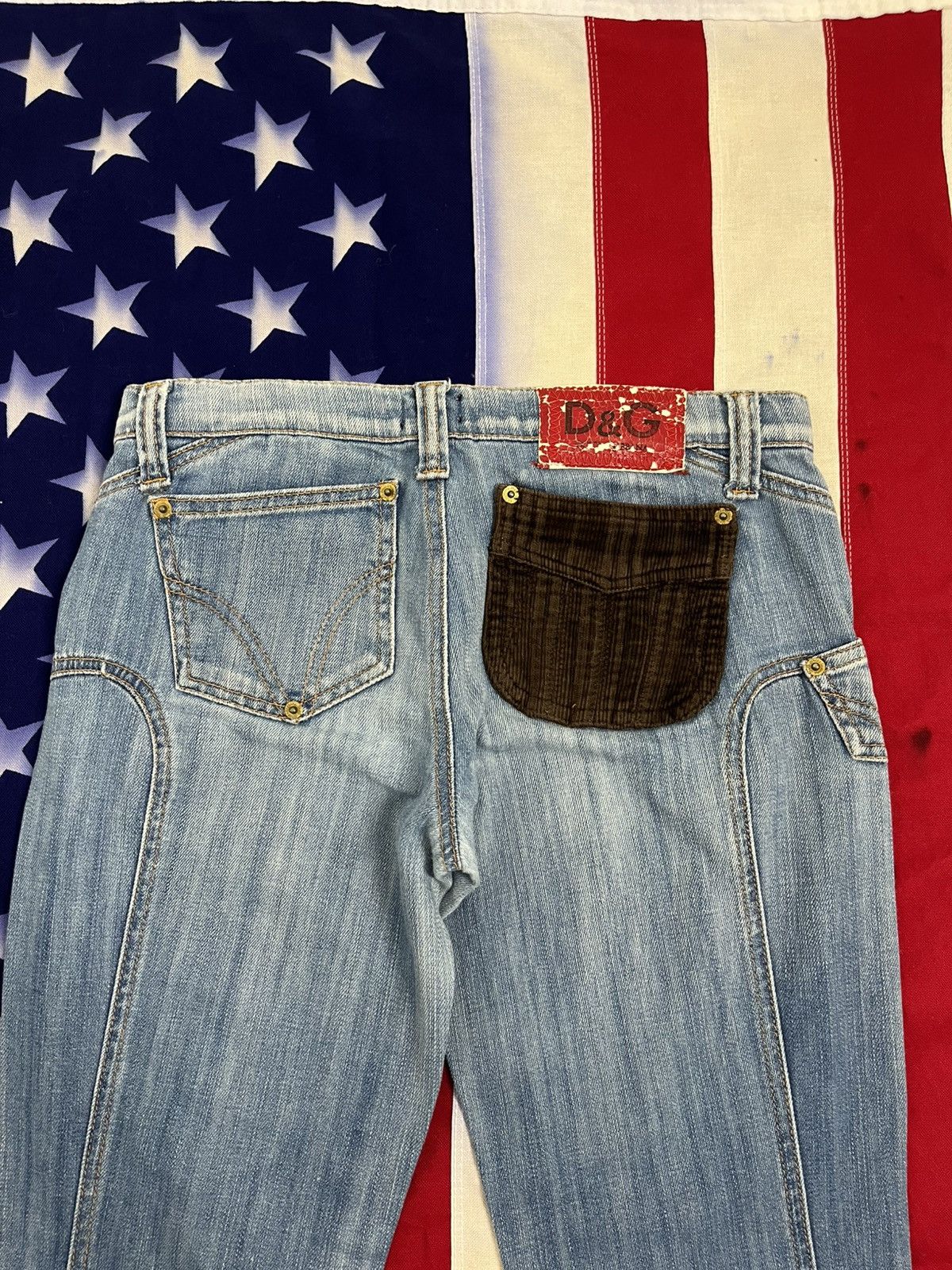 Dolce & Gabbana Dolce & Gabbana (D&G) Designer Jeans - Unique Pocket Detail Size 26" / US 2 / IT 38 - 8 Thumbnail