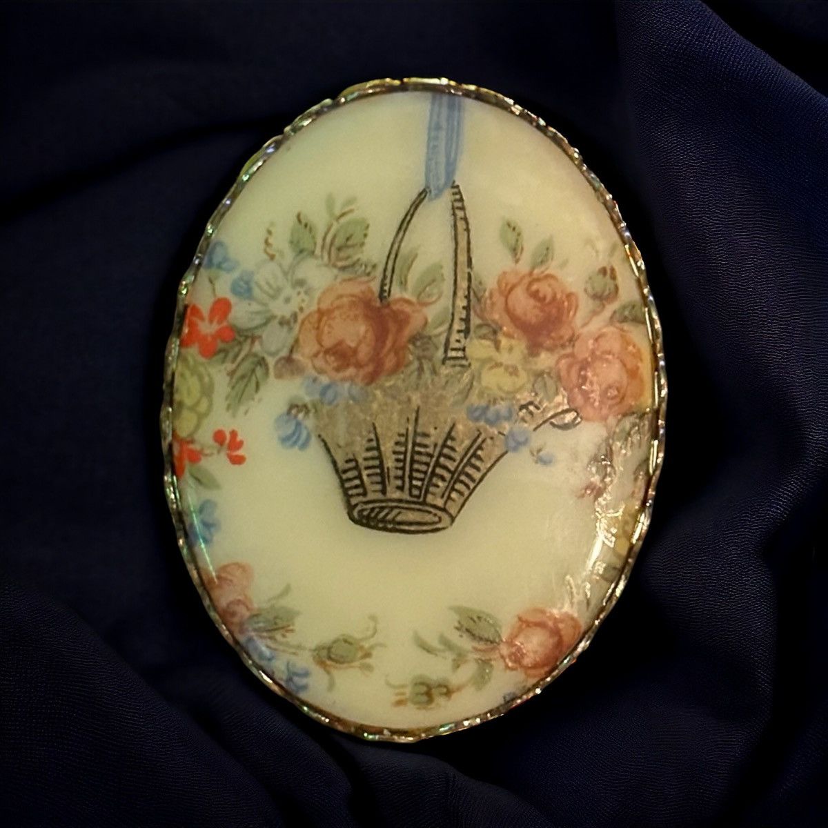 Vintage Vintage large painted flower basket ring Size ONE SIZE - 1 Thumbnail