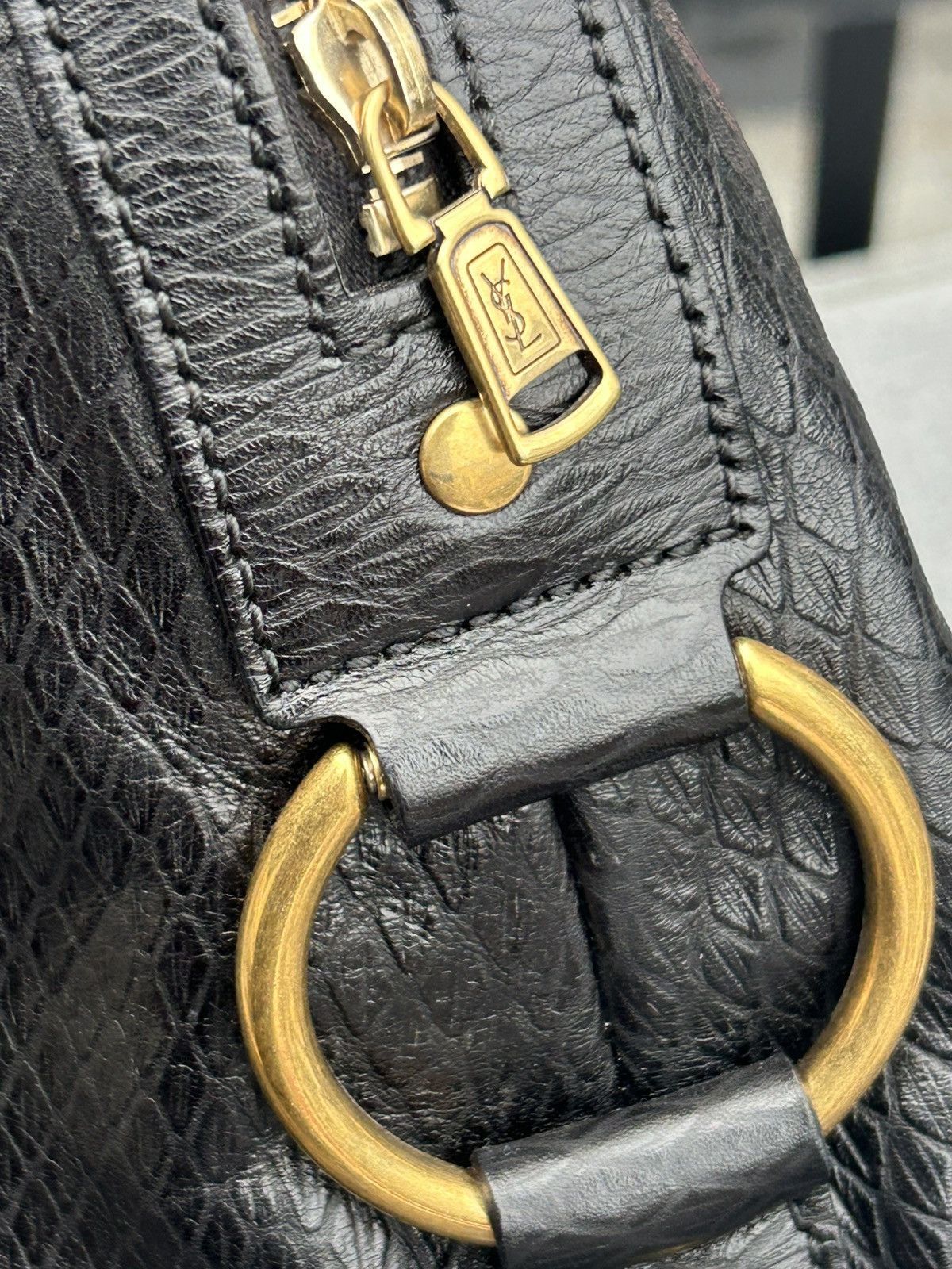 Yves Saint Laurent YVES SAINT LAURENT Size ONE SIZE - 13 Thumbnail