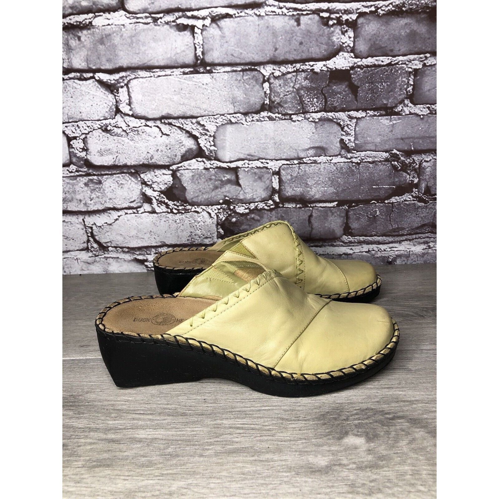 Duck Head Duckhead Yellow Leather Slip On Comfort Wedge Clogs Shoes Wo Size US 7 / IT 37 - 3 Thumbnail