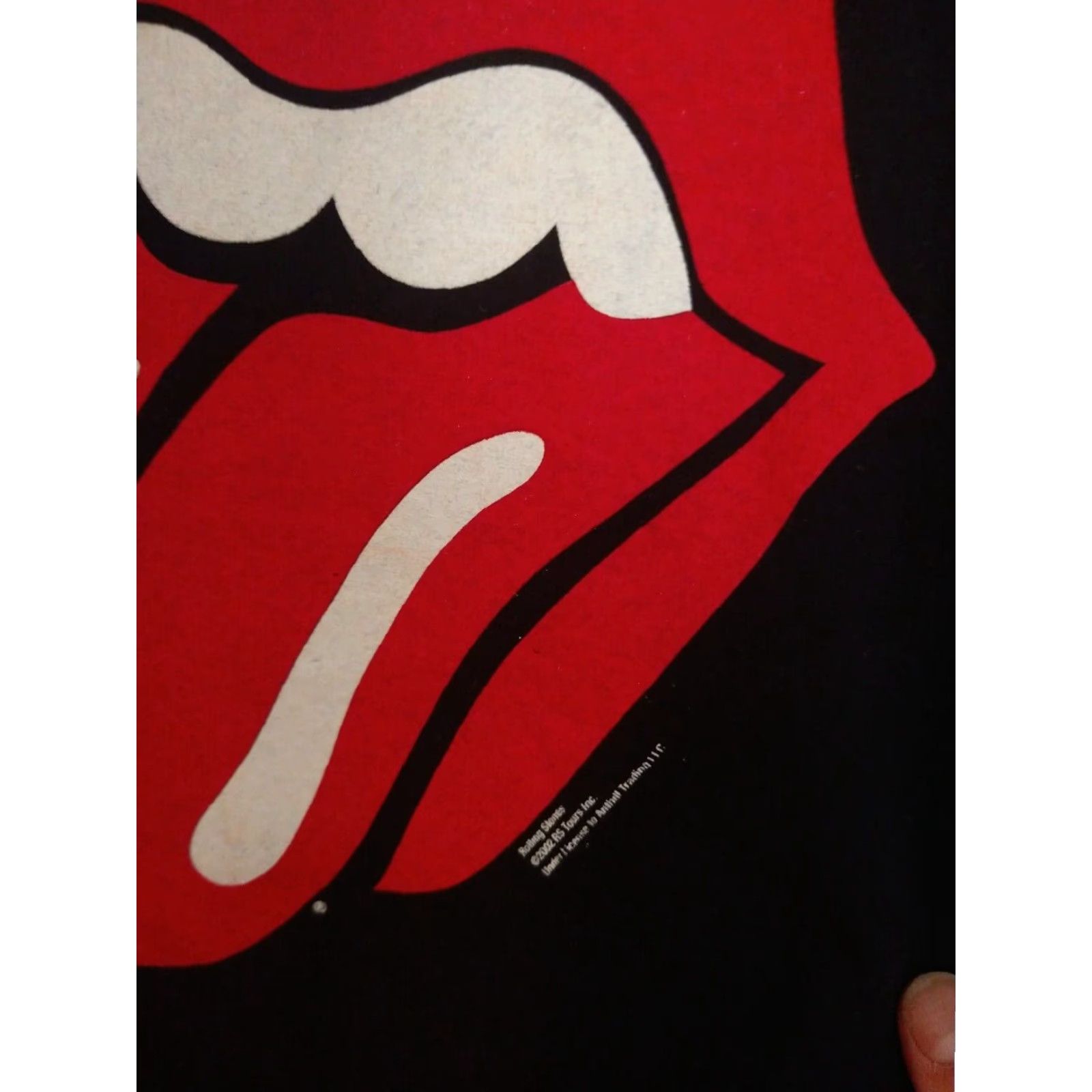 Anvil VINTAGE Rolling Stones T-shirt Dated 2002 Anvil Size M VG Condition Mens Shirt Black Music 2002 Bands/Guitars? Size US M / EU 48-50 / 2 - 3 Thumbnail