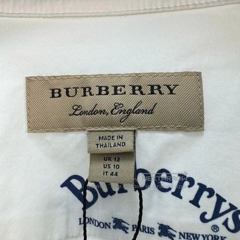 Burberry Burberry War Horse Letter All. Size US M / EU 48-50 / 2 - 5 Thumbnail