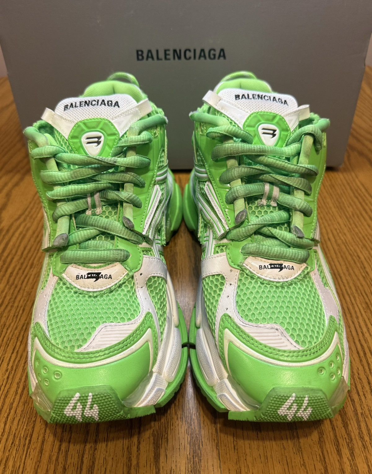 Balenciaga Balenciaga Runner Sneaker (Fluo Green) Size US 11 / EU 44 - 2 Thumbnail
