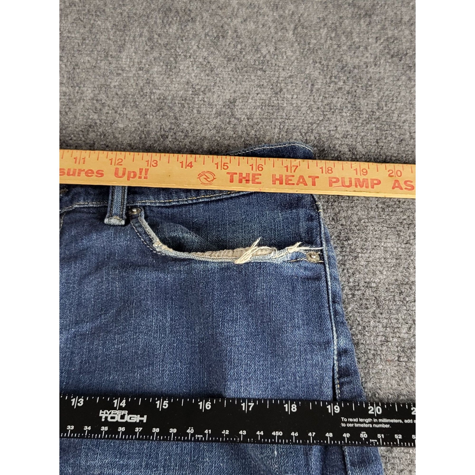 Levi's Levis 513 Jeans Men Sz 34X32 Blank Tab Blue Denim Slim Strai Size US 34 / EU 50 - 7 Thumbnail