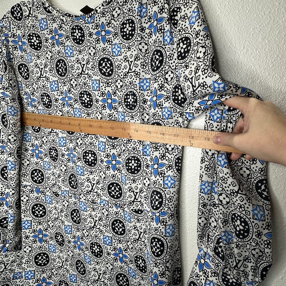 Louis Vuitton Louis Vuitton Silk Belted Midi White Black Blue 42 / 10 Size L / US 10 / IT 46 - 19 Thumbnail