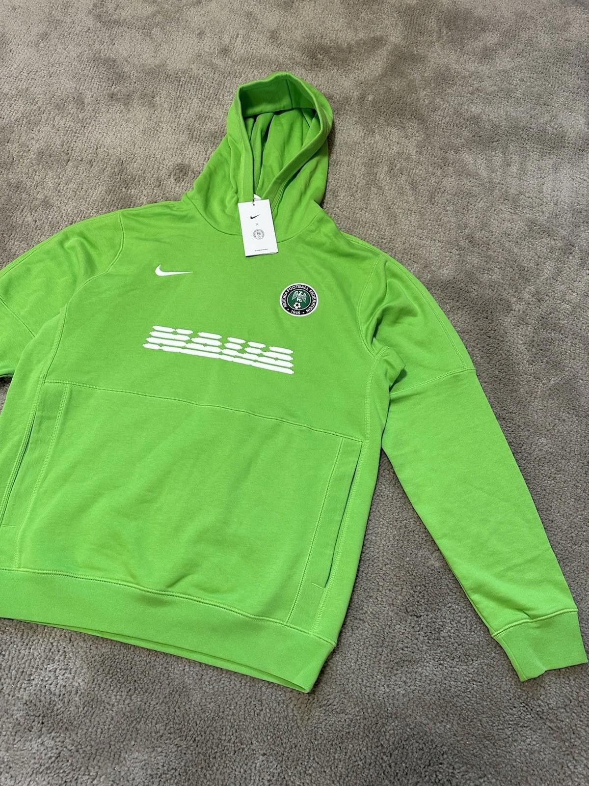 Nike NWT 2022-23 Nigeria Nike Terry Travel Hoodie Sz L Size US L / EU 52-54 / 3 - 7 Thumbnail