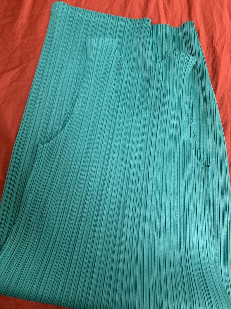 Issey Miyake Issey Miyake Green dress Size XL / US 12-14 / IT 48-50 - 1 Thumbnail