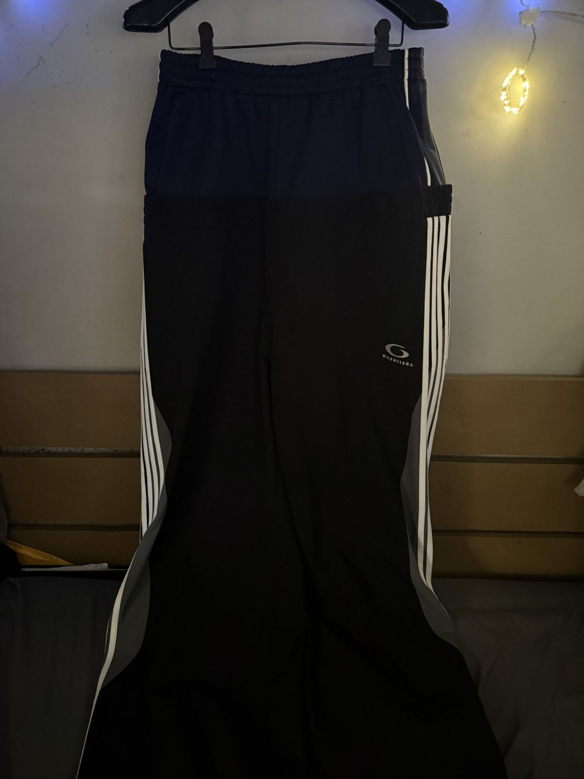 Balenciaga Balenciaga Double waisted track pants size M Size US 32 / EU 48 - 11 Thumbnail